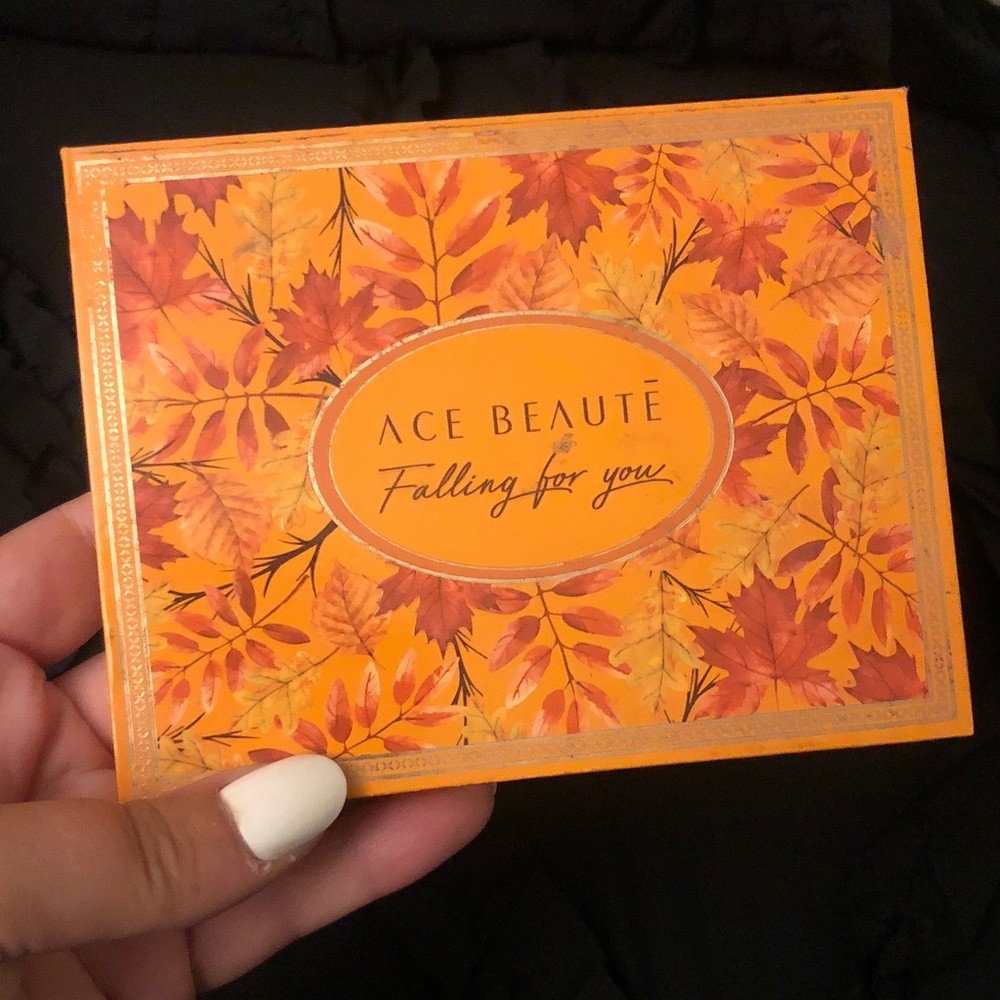 Ace beaute falling for you shadow